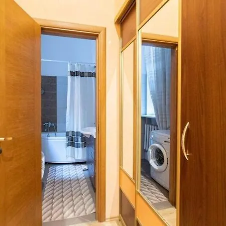 公寓 Lovely 1 Bedroom Apart, For Business Travellers Or Couple *